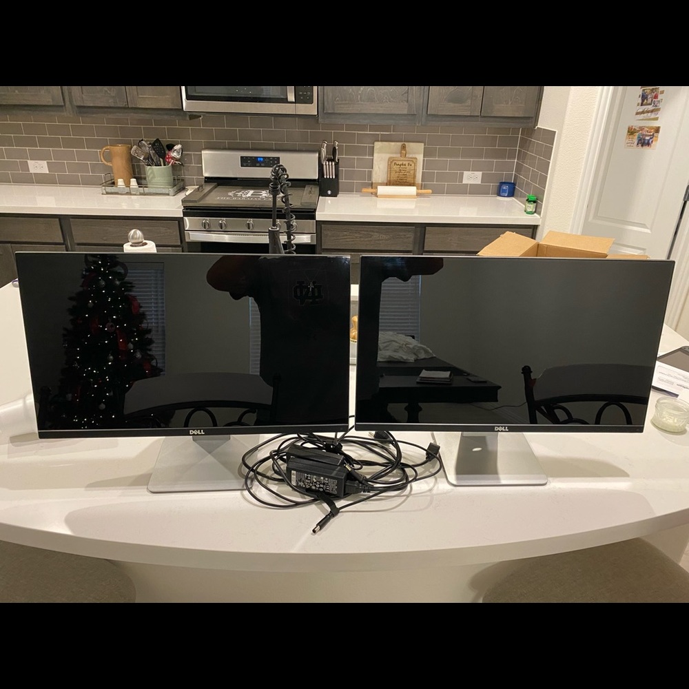 Dell Computer Monitors